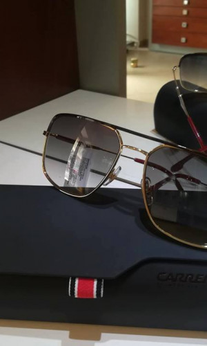 OPTIKA DžANI ZARO Photos